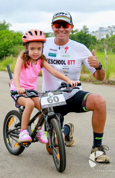 Coluna Cesar Romero - 28 e 29 de Janeiro de 2024 20 Menina e homem 260124 ELES ACONTECEM enviada pelo CR