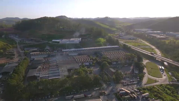 Paraibuna Embalagens chega aos 60 anos inspirada pelos princípios da cultura ESG 1 Unidade fabril de Juiz de Fora está localizada no Distrito Industrial