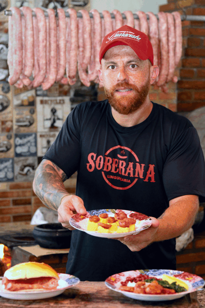Linguiças artesanais: no almoço, no lanche e como petisco 1 RECEITA DE FAMILIA FELIPE COURI 9
