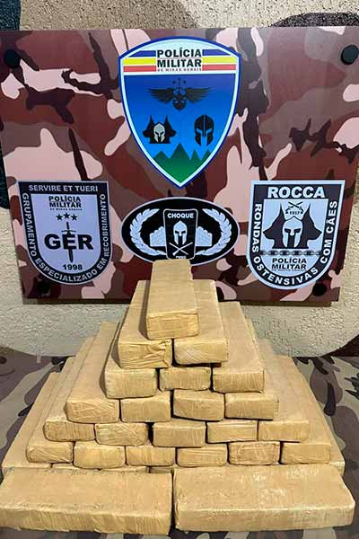 PM encontra 30 barras de maconha em obra 1 linhares maconha em obra foto pmmg