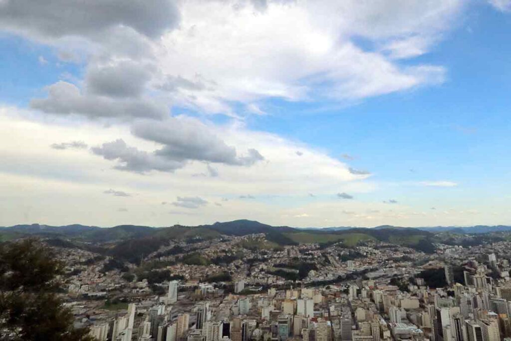 Calor e chuva marcam semana em Juiz de Fora 1 tempo felipe couri 1