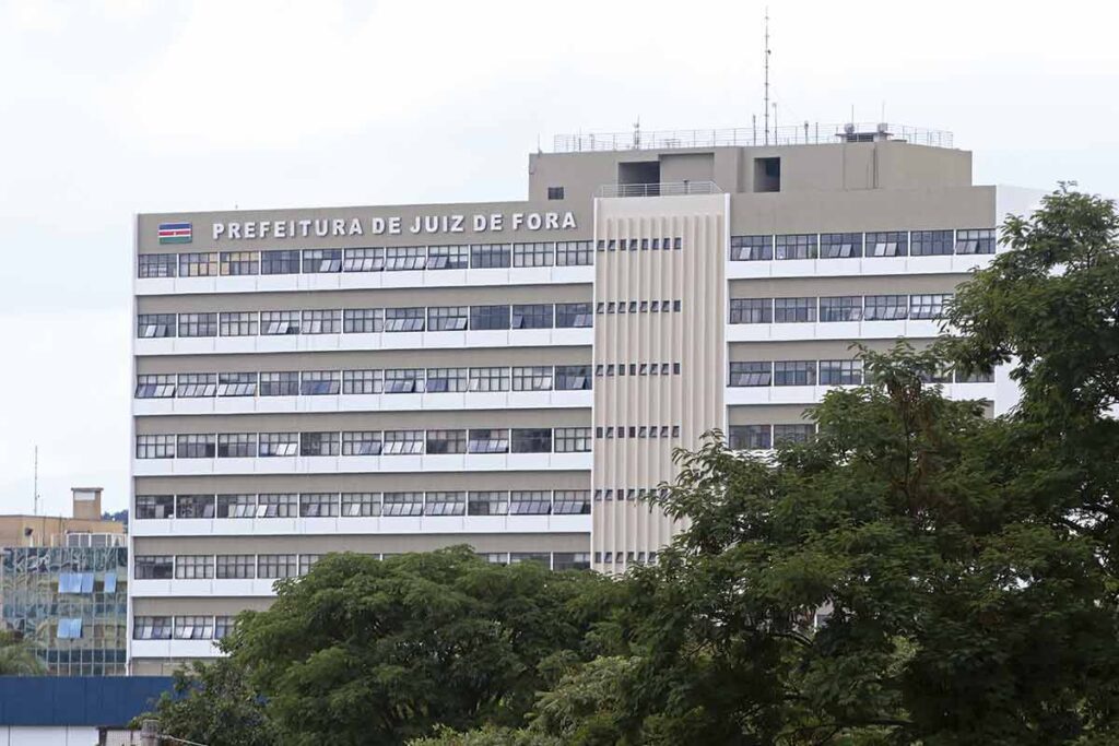 Professores e servidores municipais fazem paralisação nesta quarta 1 pjf funcionamento