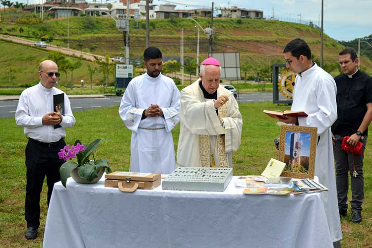 monumento-100-anos-arquidiocese---divulgação-arquidiocese-(11) monumento-100-anos-arquidiocese---divulgação-arquidiocese-(11)