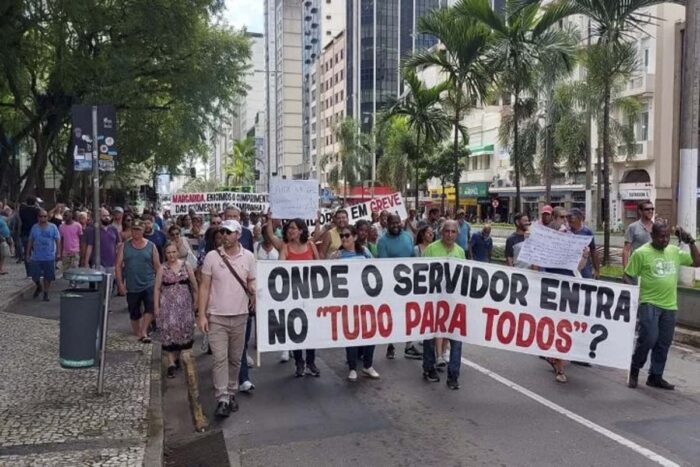 PJF não apresenta proposta, e servidores municipais seguem em greve 1 greve