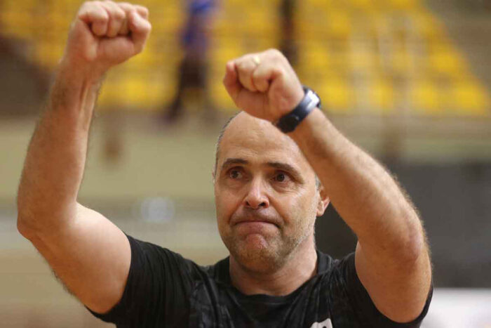 'Mexeu com JF': Maurício Bara avalia ano do JF Vôlei com título nacional e vitória sobre o Minas 1 JF Vôlei