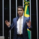 Nikolas Ferreira ultrapassa 2 milhões de votos e é o deputado federal mais votado da história do Brasil 6 Nikolas Ferreira ultrapassa 1 milhão de votos e já está reeleito como deputado federal por Minas