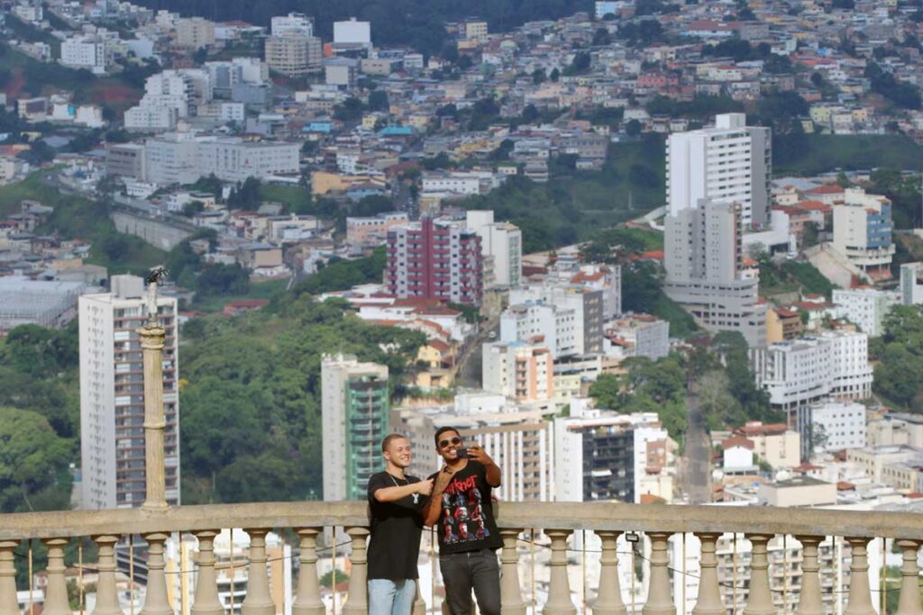 Confira 8 lugares instagramáveis em JF para deixar seu feed único 9 couri
