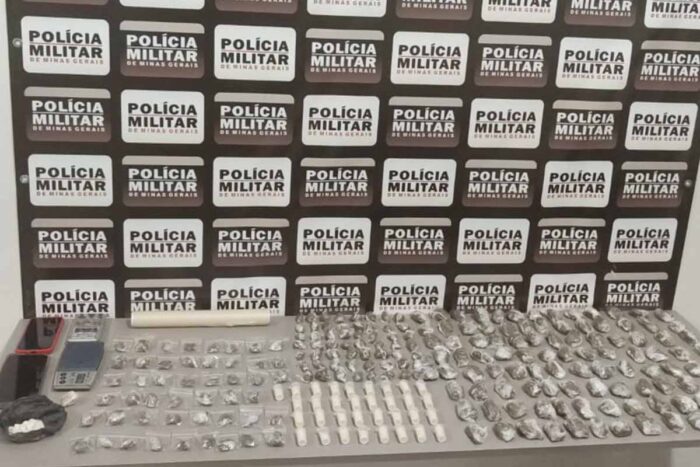 Seis são presos durante operação em ponto de venda de drogas 1 apreensao pm