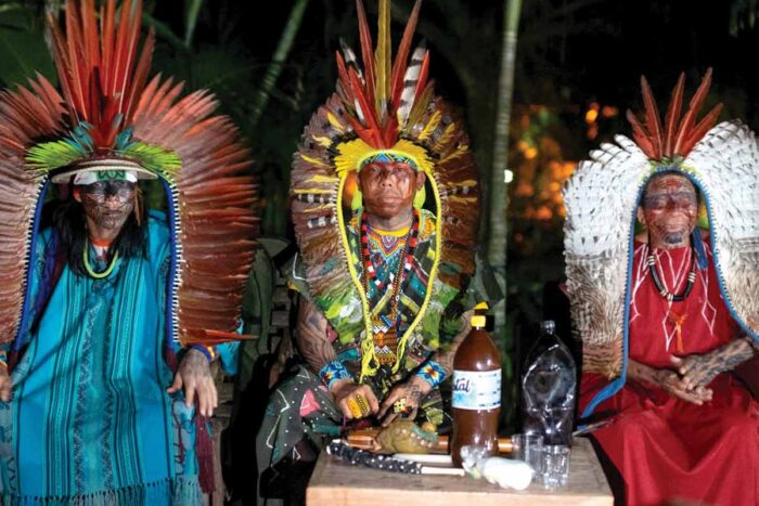 Cacique Ybá Shanenawa expõe costumes e cultura indígena em visita a JF 1 cacique visita jf