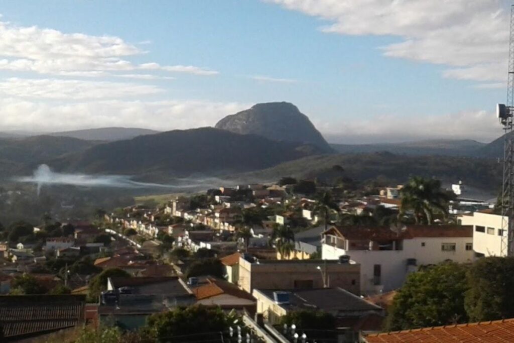 Prefeitura de Gouveia abre concurso com ganhos de até R$ 15,4 mil 1 gouveia mg reproducao 1