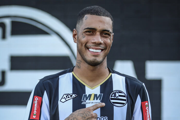Com ex-jogador da seleção da Itália e outros 7, Athletic reforça elenco para a Série C 2 Alyson Athletic