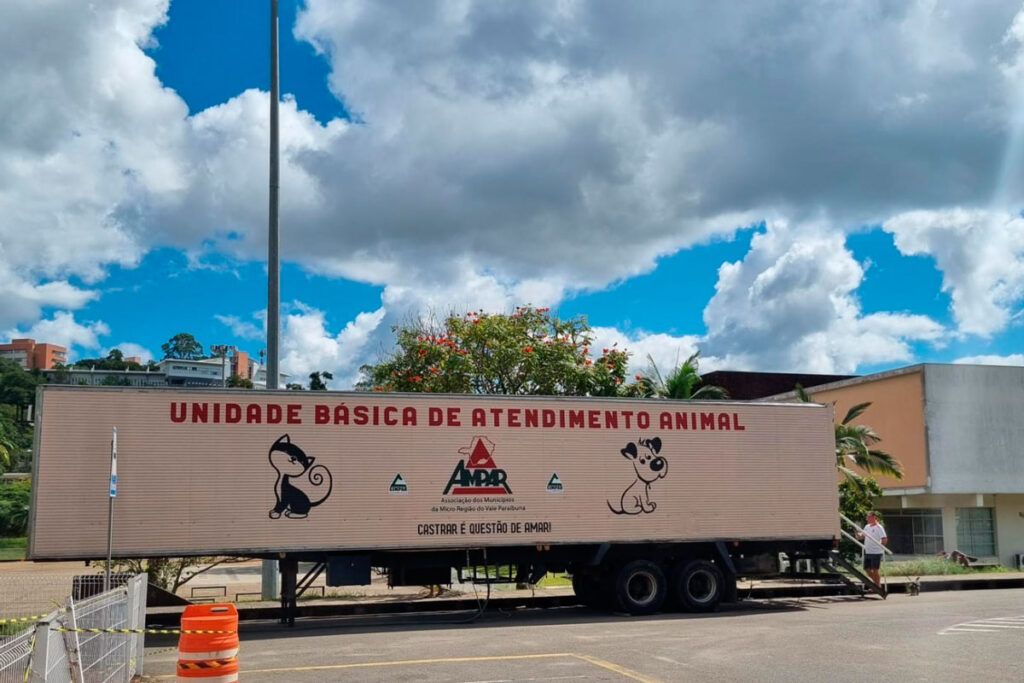 Castramóvel faz ação no estacionamento da UFJF; confira horários 2 veterinária