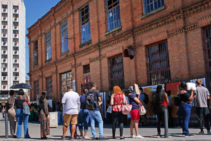 Espaço Emprego JF reúne cerca de 800 pessoas à procura de trabalho 1 espaco emprego by leo