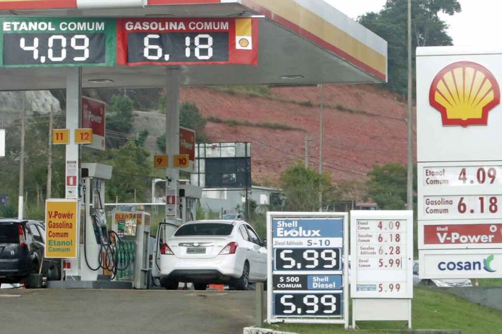 Preço dos combustíveis deve subir como reflexo da 'MP do Fim do Mundo' 1 preço gasolina
