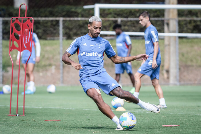 Cruzeiro x Vitória: onde assistir e escalações 1 matheus pereira by gustavo aleixo cruzeiro editada
