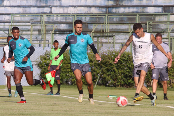 Tupi vence Resende por 1 a 0 em amistoso no Estádio Municipal 1 tupi resende destacada by couri