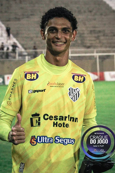 "Santo de Casa faz milagre sim": goleiro juiz-forano Ésio é destaque do Tupi no Módulo II 1 Esio 2. Foto Thiago Kremers Tupi FC