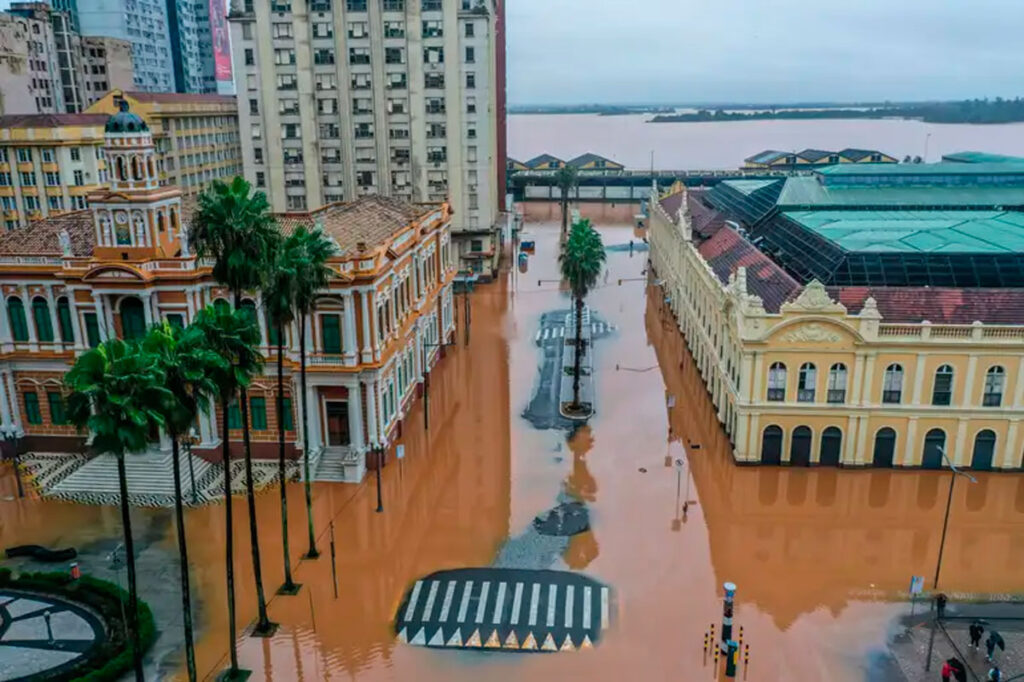 Mulher é denunciada por intolerância religiosa ao associar tragédia no RS a religiões de matriz africana 1 preços sobem em virtude das enchentes no rio grande do sul