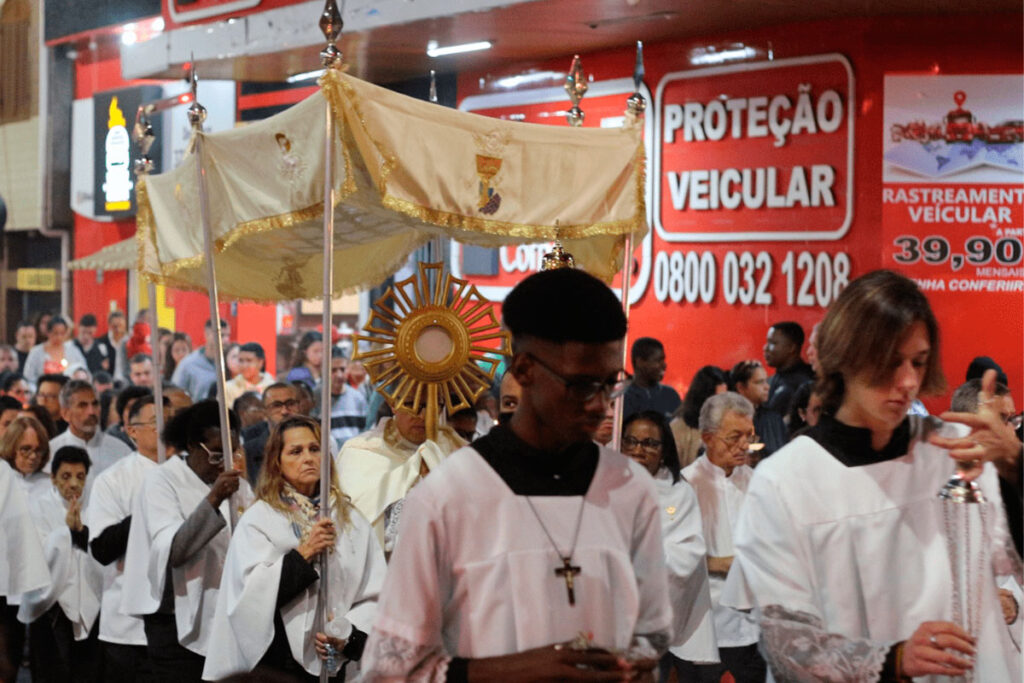 Procissões de Corpus Christi alteram trânsito em JF; confira programação 1 Pascom da Paroquia Nossa Senhora de Lourdes JF