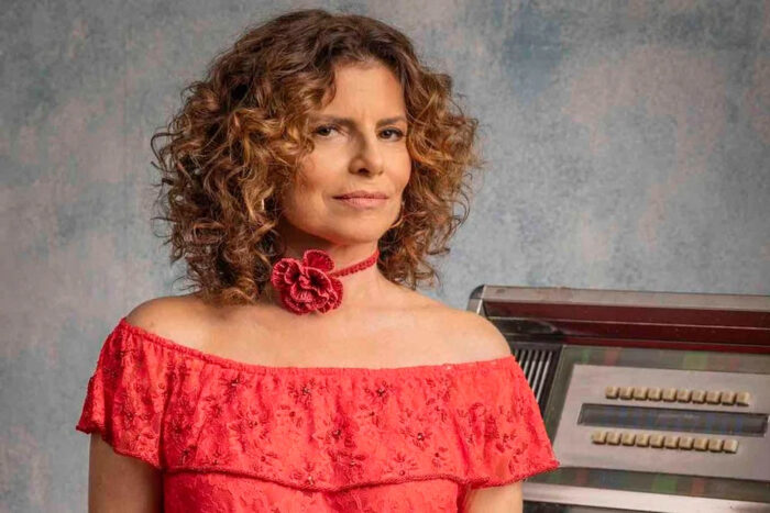Resumo da novela 'No rancho fundo': veja os capítulos de 27 de maio a 1 de junho 1 Deborah Bloch interpreta Deodora na novela "No rancho fundo" (Foto: Fabio Rocha/TV Globo)