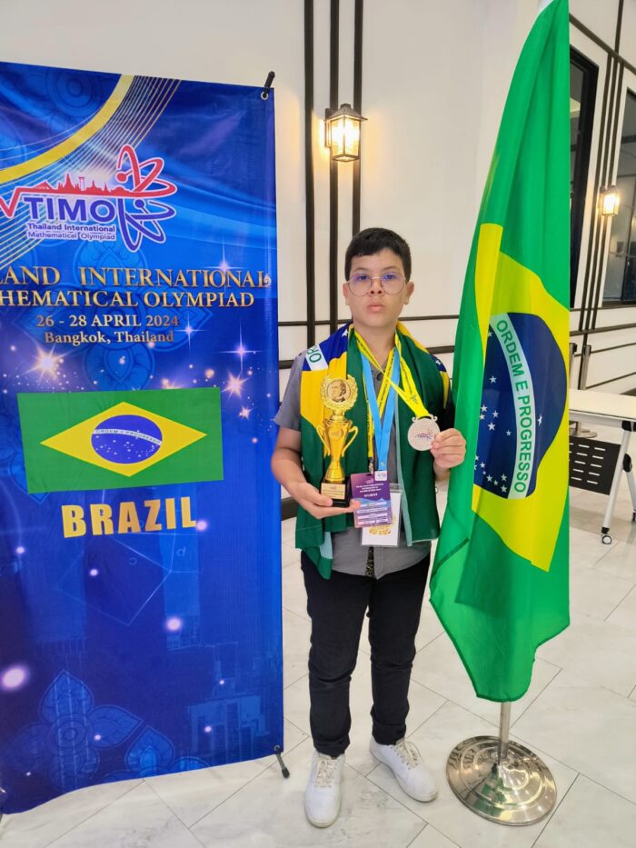 Radicado em Juiz de Fora, estudante de 13 anos disputa Olimpíada de Matemática nos EUA 1 olimpíada
