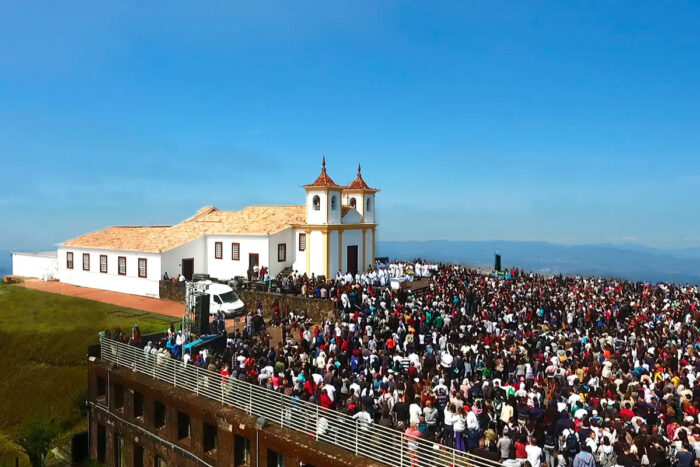 Deputado propõe novo feriado para Minas Gerais em homenagem a padroeira 3 peregrinações ao Santuário de Nossa Senhora da Piedade