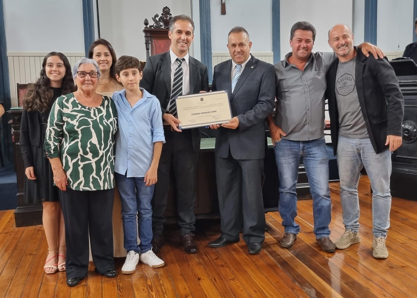 Técnico Léo Condé recebe título de cidadão honorário de Juiz de Fora 1 leo conde leonardo costa
