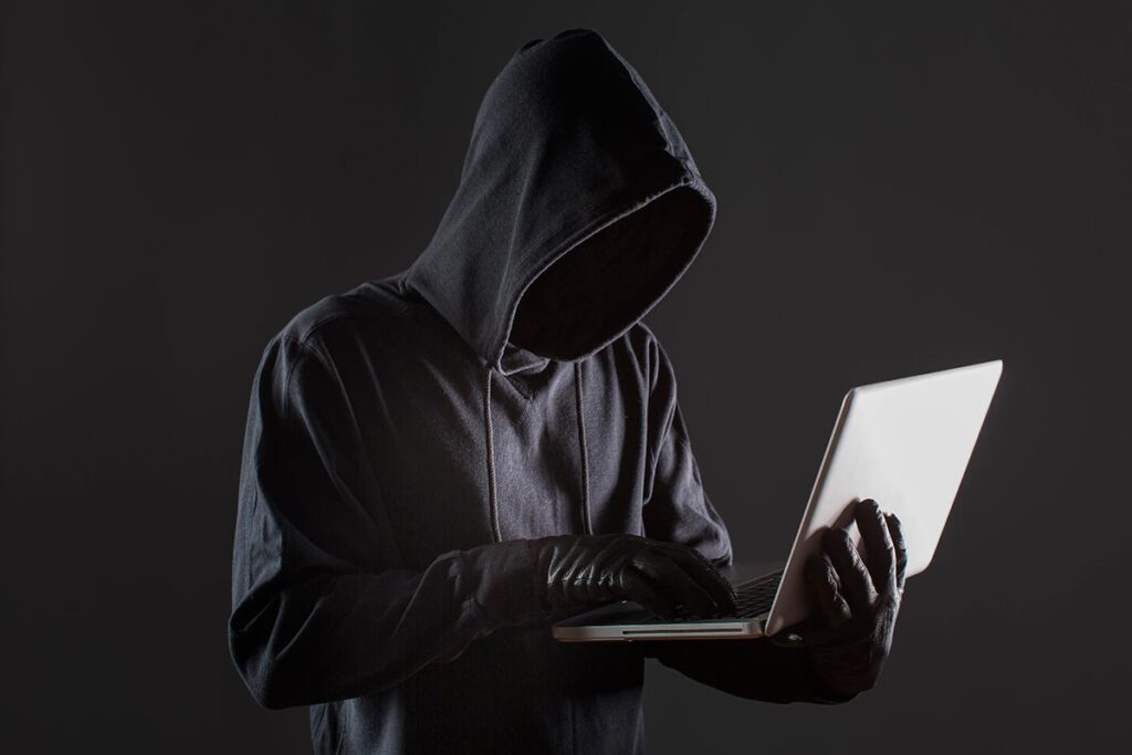O que é stalking? Entenda crime que levou mulher à prisão após perseguir médico em Minas 1 stalker freepik