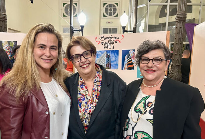 Coluna Cesar Romero - 23 e 24 de junho de 2024 7 Fernanda Falabella Mararida Salomao e Cidinha Louzada ELES ACONTECEM 210624 enviada pelo CR IMG 0775