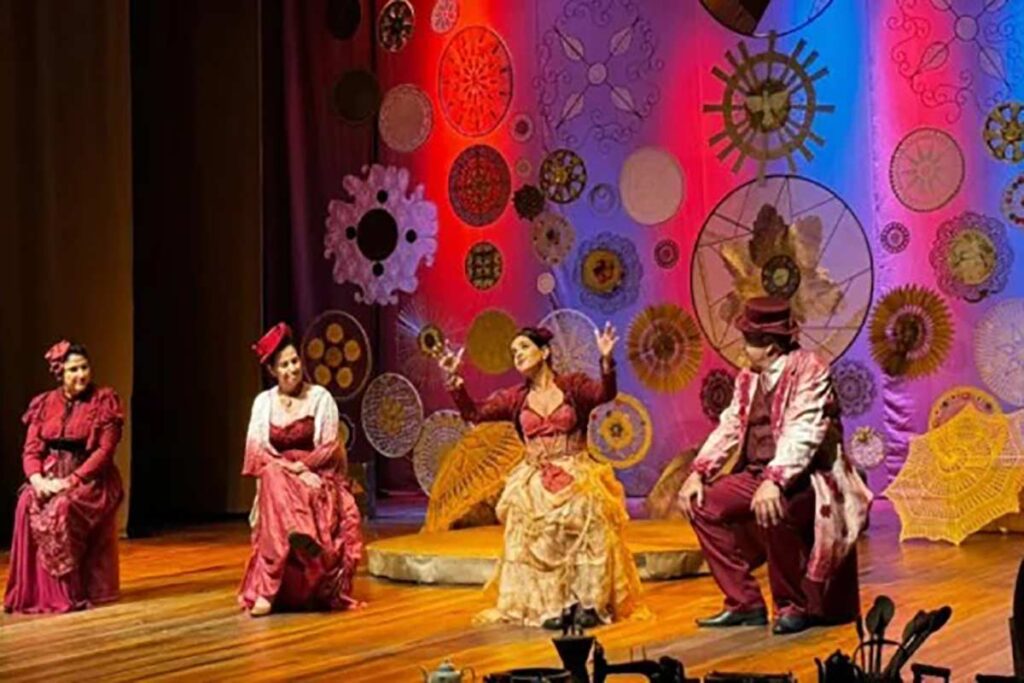 Espetáculo Fuxico volta ao Teatro Paschoal Carlos Magno nesta quinta 2 Fuxixo Divulgacao