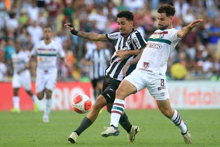 Botafogo x Fluminense: onde assistir, horário e escalações da partida do Brasileirão 1 botafogo fluminense by vitor silva editada