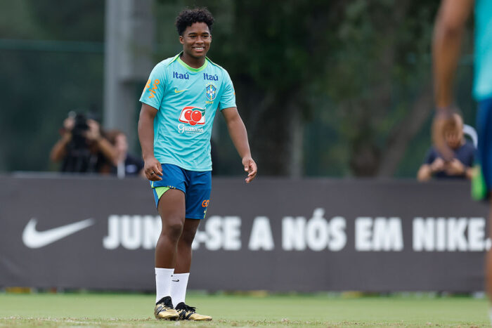 Endrick não tem pressa para ser titular da Seleção: 'Ninguém precisa ultrapassar etapas' 1 endrick by rafael ribeiro cbf