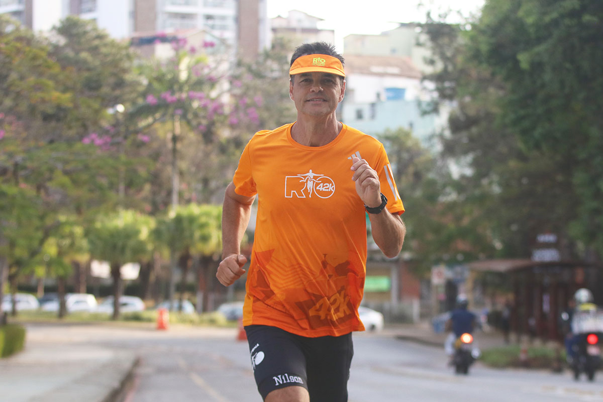 Aos 57 anos, corredor de Juiz de Fora realiza o sonho de completar a Maratona do Rio 1 nilson qual seu corre2 by couri editada