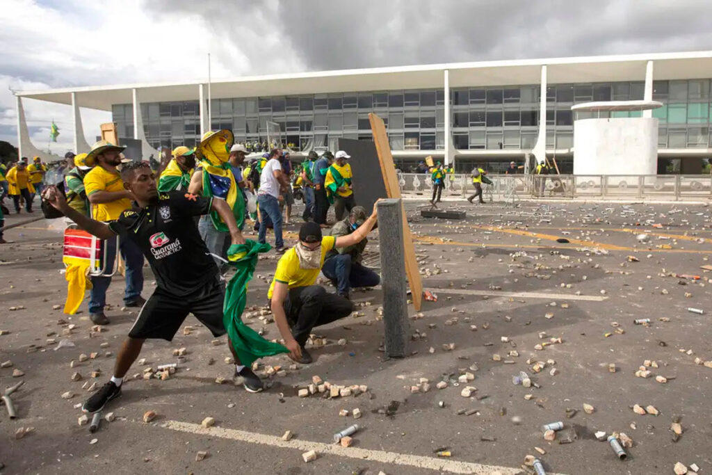 PF cumpre mandados de prisão de foragidos da Operação Lesa Pátria 1 operacao lesa patria by joedson alves agencia brasil editada