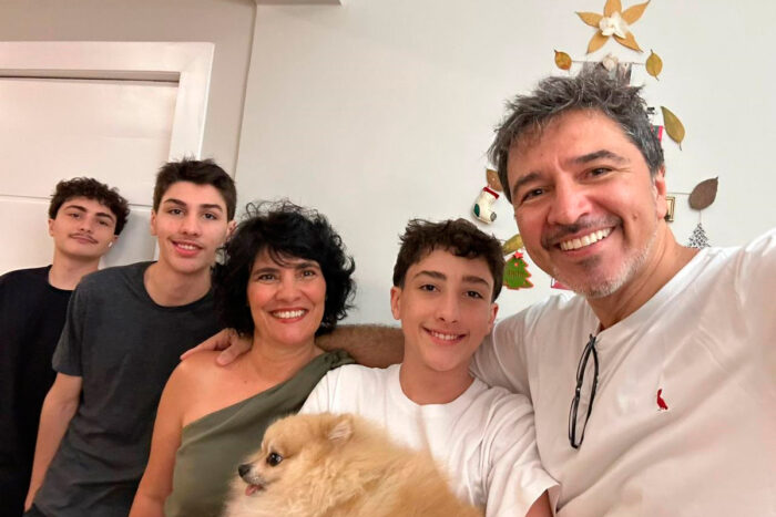 Sergio Gattás Bara, jornalista, publicitário e empresário, morre aos 54 anos 1 Sergio Bara deixa a esposa, Isabel Pequeno, e três filhos (Foto: Arquivo pessoal)