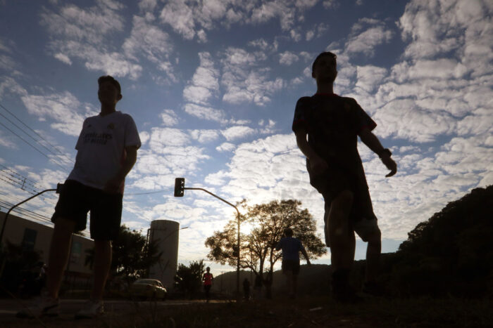 Semana tem manhãs frias; máximas não passam dos 24 graus em JF 1 tempo felipe couri