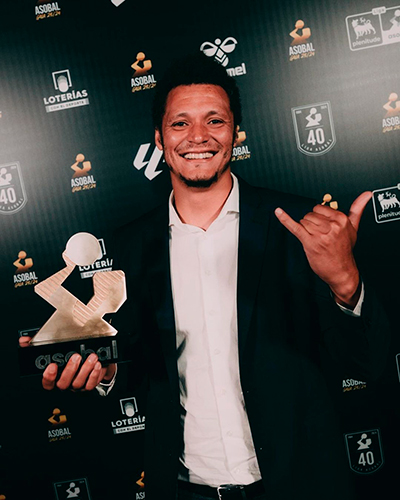 Thiagus Petrus encerra temporada com seis títulos conquistados pelo Barcelona 1 Thiagus Petrus