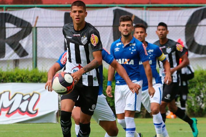 Contra o Cruzeiro de Arrascaeta: última vez que Tupi tinha perdido por quatro gols em JF foi há 7 anos 1 tupi cruzeiro arrascaeta by leo editada