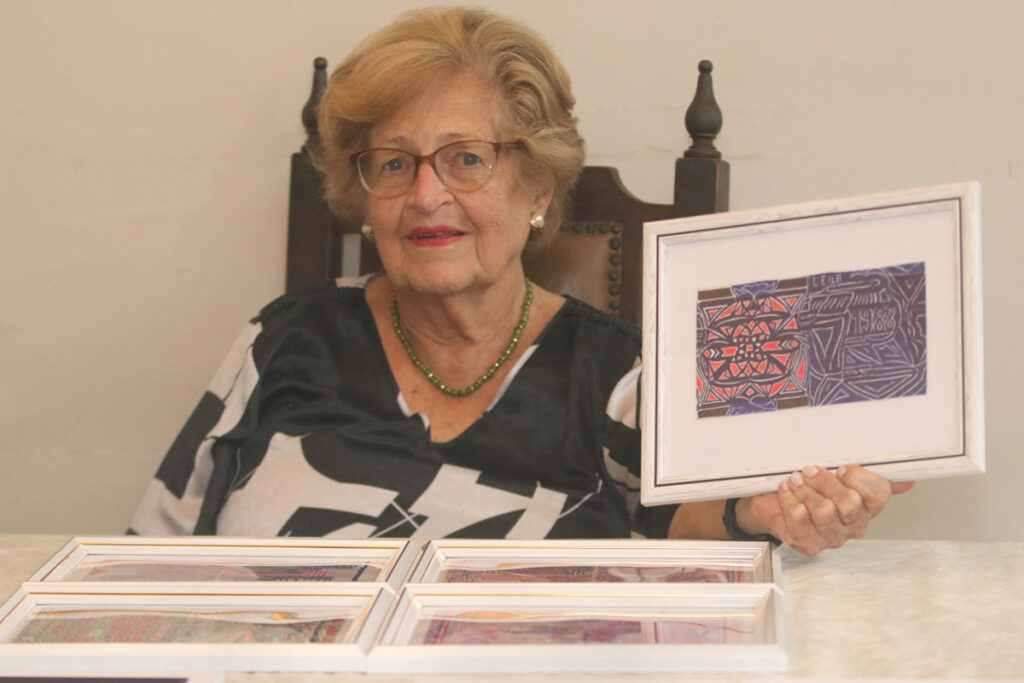 Leila Barbosa apresenta 'Lado oculto', sua exposição de desenhos 3 Leila Barbosa