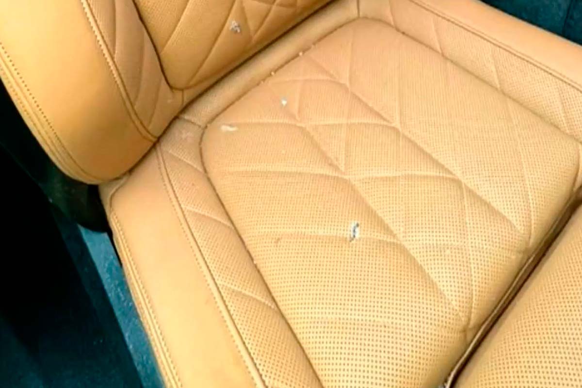 Carro do zagueiro Luan, ex-Palmeiras e Vasco, é atingido por tiros na Linha Vermelha 2 Carro Luan ex Palmeiras reproducao redes sociais