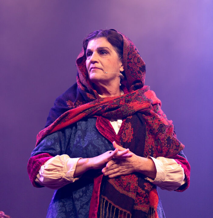 'Helena Blavatsky - A voz do silêncio' é apresentado em JF neste fim de semana 1 Helena Blavatsky