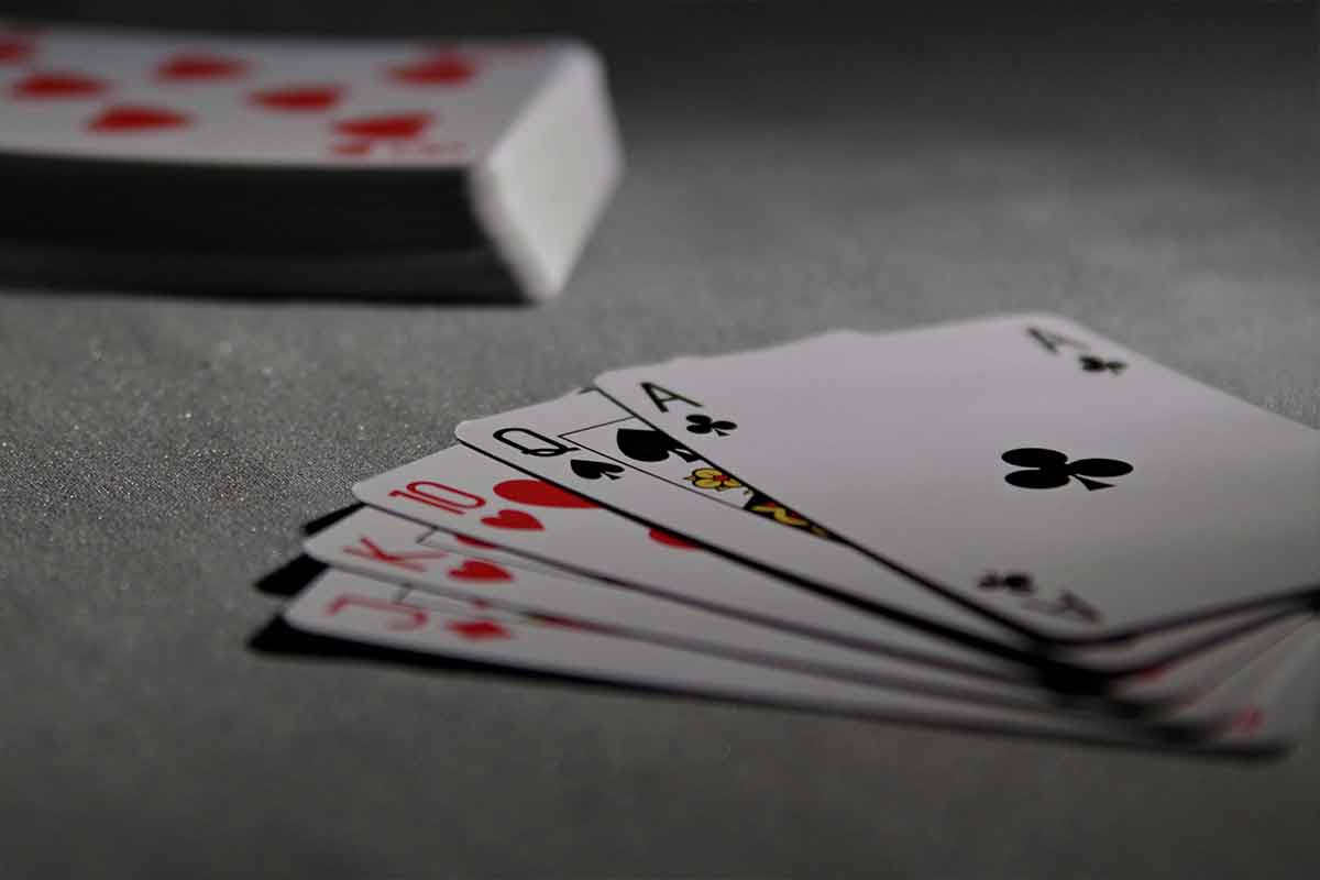 Regulamentação dos Jogos de Azar: Opiniões e Benefícios 1 Jogos e