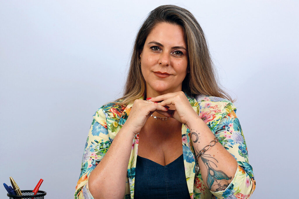 Livro de Sabrina Munck relata vivência da professora no período da pandemia 3 Sabrina Munck
