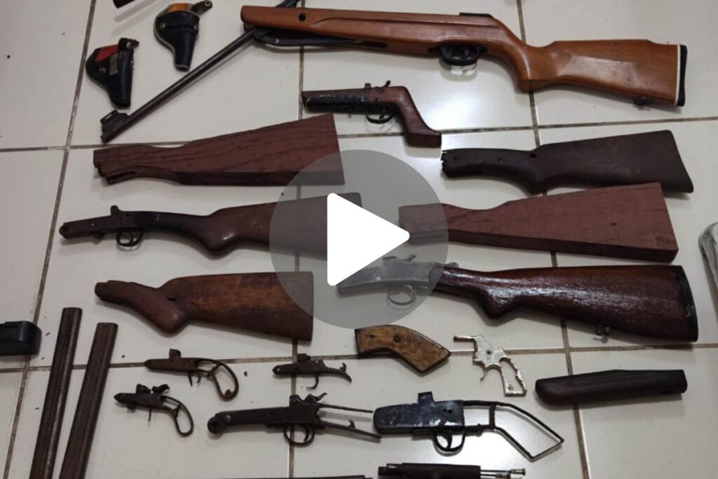 Idoso é preso por manter comércio de manutenção de armas de fogo 2 comercio de manutencao de armas de fogo foto pm