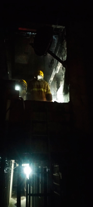 Homem sofre queimaduras de segundo grau em incêndio no São Pedro 2 incendio sao pedro bombeiros 2