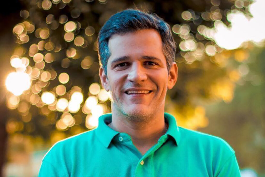 Prefeito de Cataguases é denunciado por sonegar dados ao MP 1 Prefeito de Cataguases é denunciado por sonegar dados ao Ministério Público