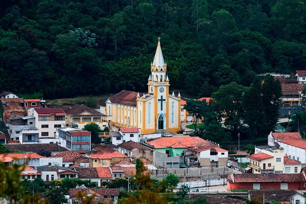 Processo seletivo em Passa-Quatro oferece 100 vagas com salários de até R$ 15,4 mil 1 passa quatro divulgacao