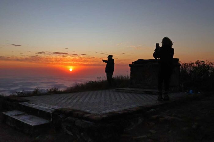 Ecoturismo como aliado da preservação: conheça destinos na Zona da Mata mineira 3 Pico do Pião em Ibitipoca