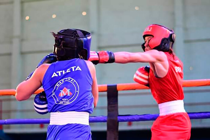 Boxeadora de Juiz de Fora promove vaquinha para participar do Campeonato Brasileiro 1 ana lívia boxeadora