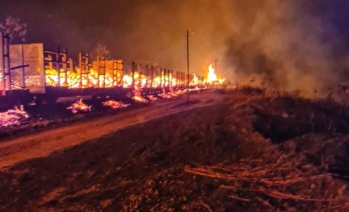 Incêndio suspende viagens de trem da Vale 1 Incendio suspende viagens de trem da Vale
